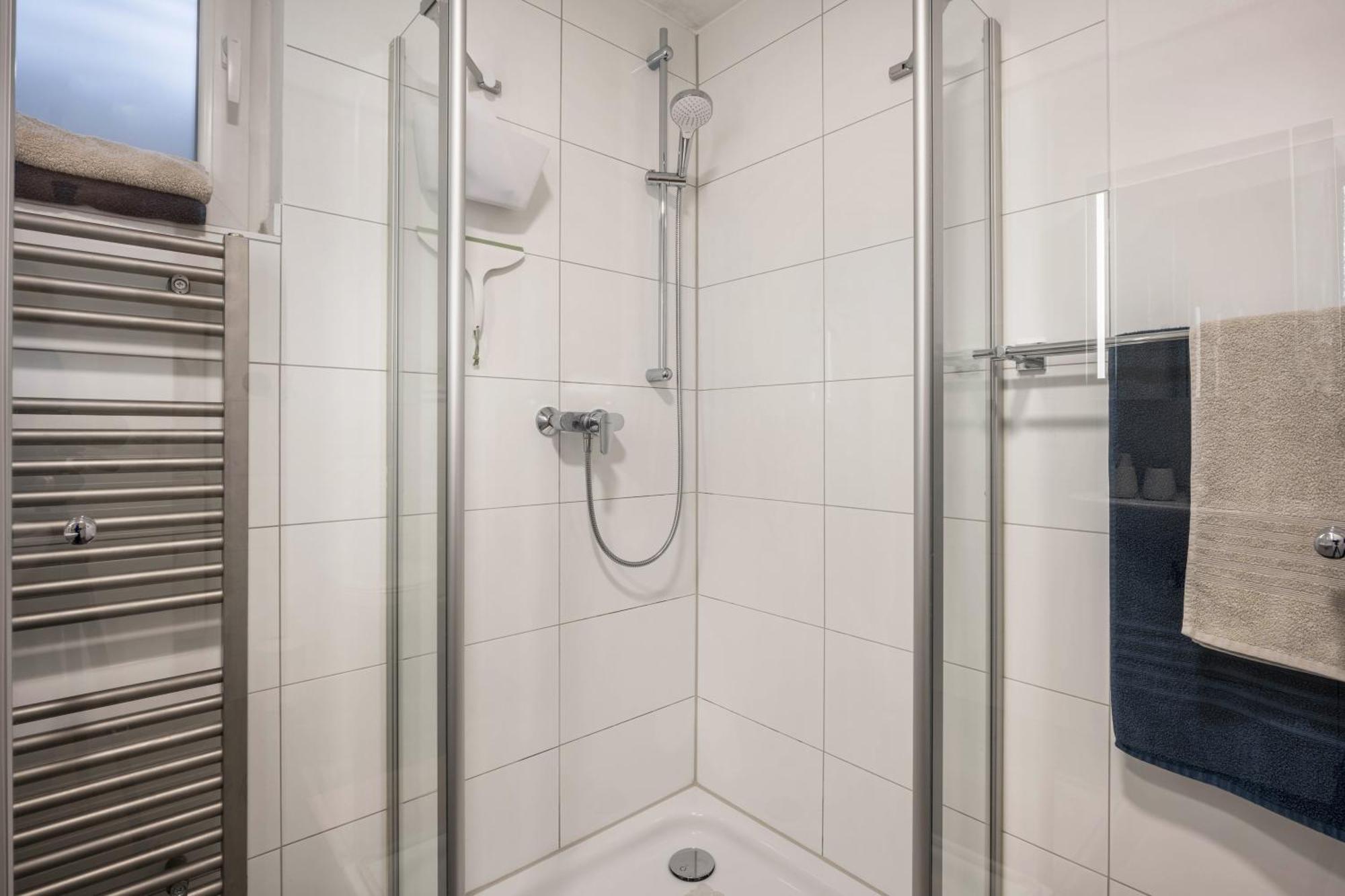 He, Wat Mooi Apartment